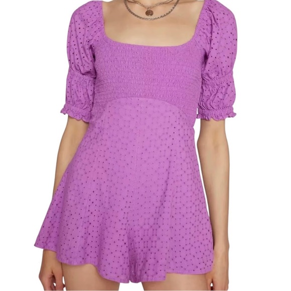 KIMCHI BLUE Ivy Eyelet Lace Romper, size S, NWOT - Picture 1 of 7